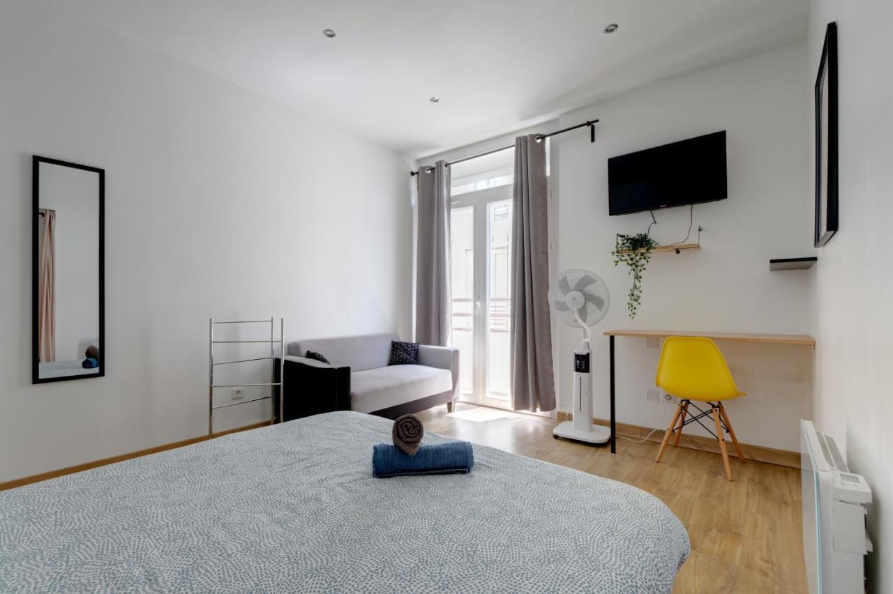 Sleep In Montpellier, Albert, Centre, Gare, 4 Ch, Tram L1, 2, 3 & 4 Exteriör bild